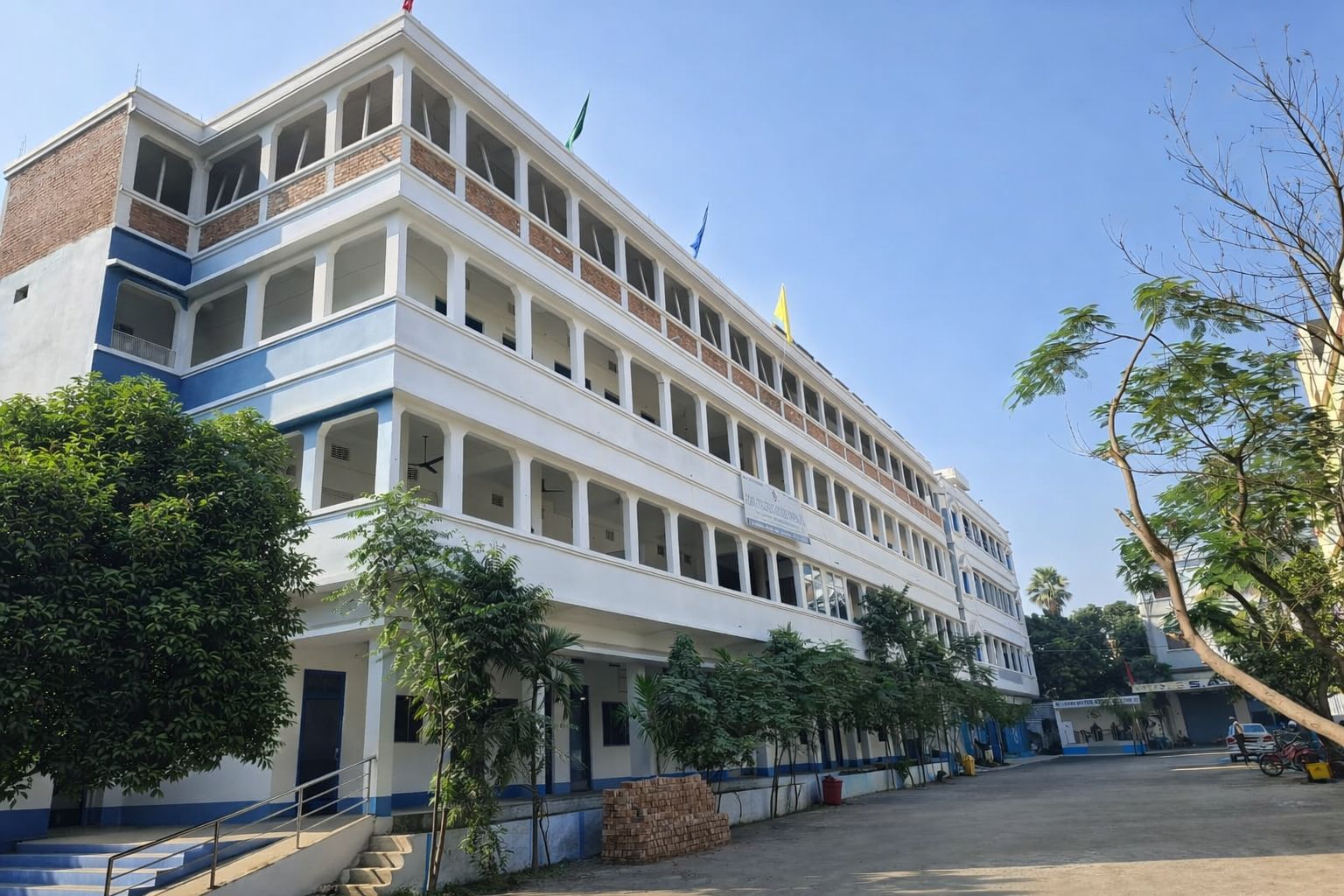 School infrastructure Shantiniketan Adarsh Vidyalaya